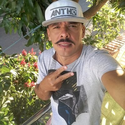 Deus tudo pode.