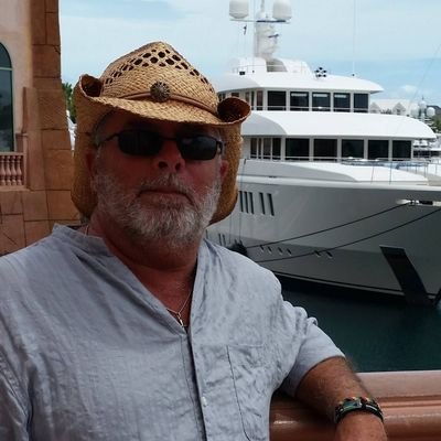 Veteran, Army 3rd ACR 1976 to 1979 El Paso TX . I will always be loyal to Trump!! I am proud to be from the great state of Texas!