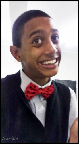 Aurelio_Ric's profile picture. um meninol humiulde shushushushush brincadeira hum menino humilde !!!
