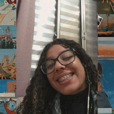 ShinyCurls's profile picture. 🦋