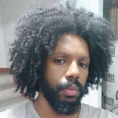 Yo soy un negrito contento que tiene la dicha de haber nacido en el Chocó.