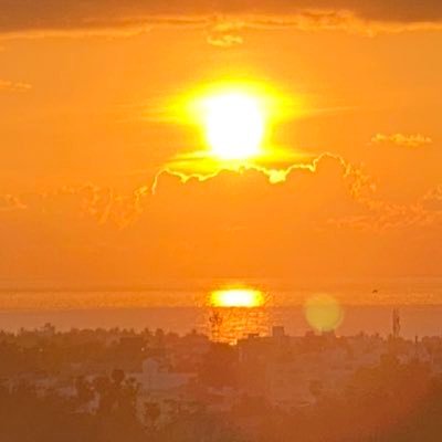 arool904807715's profile picture. Take it easy! Peace!!