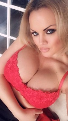 UK MILF, Glam & Fetish Model Links: https://t.co/LnMxVUxNXY