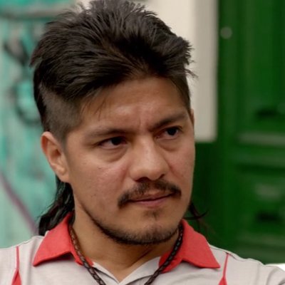 Non studio, non lavoro, non guardo la TV. Mediano di valore, tifoso di Montolivo e Fognini. Schifo Israele e tutto ciò che è alla mia destra. #FreePalestine