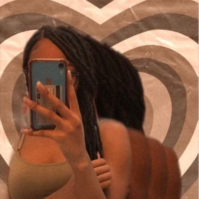 1xniya_1's profile picture. 