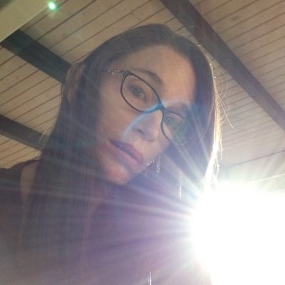 Eye of iPhoneX collects what tiny LEDs reflect, creates a sun unseen by mortals... Retired Army doc,♥️’s people, tries to be kind. Twitter 4ever. opinions mine.