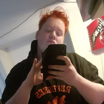 DerFlo___'s profile picture. Sozialdemokrat aus Überzeugung
Teilzeit Twitch Streamer: @DerFlo26