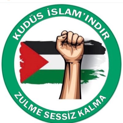 eminegurel19's profile picture. 