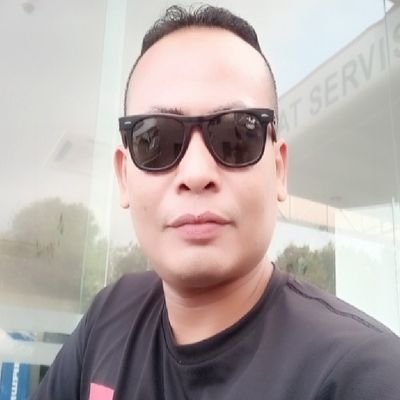 Lan1851's profile picture. happy always