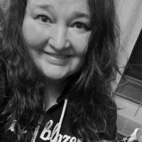 Alexandra Laxmi Iyer (@xahndra) 's Twitter Profile Photo