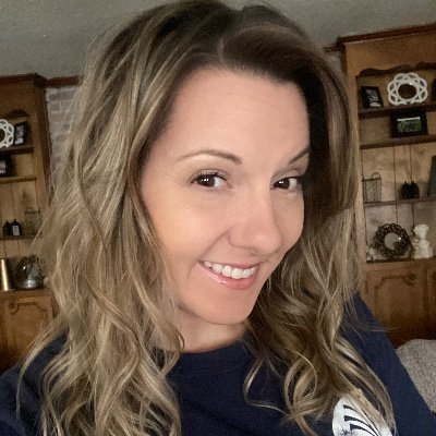 mrsparis2311's profile picture. Operations Director! I take my life day by day, breath by breath and ☕️ by ☕️. loving every moment. #MyJourney