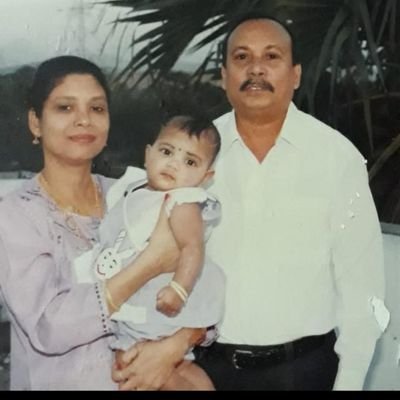 RoshiniMisquit1's profile picture. 