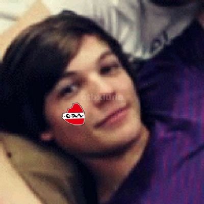 harry te dedico entre tu y yo de violetta ‹3
@96ESKIM0_ @theAteamxmyboy