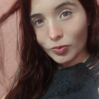 23. || instagram: karlaxkz ||   •nunca pretendí tener una vida normal•|| I love anesthesia ❤ :)|| enamorada de un recuerdo