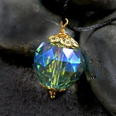 A jewelry designer, inspired by the natural beauty of gemstones and ethnic jewelry. Check out my Etsy store Dragonwell Treasures https://t.co/nBjhomrNlQ