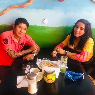Mi esposa, la familia, un café, la naturaleza y su entorno, el futbol y las noticias mas relevantes a nivel mundial son lo mejor. Agradecido con Dios por todo..