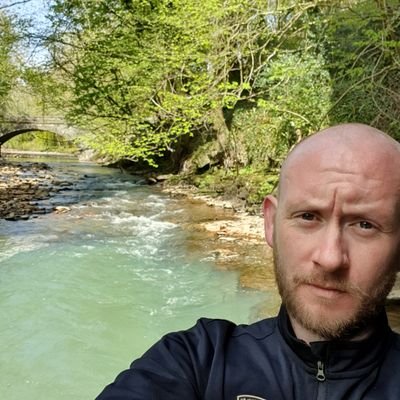 football,music,beer..QPRFC ..jungle/dnb ..hardcore ...i was born with nothing and ive still got half left..Londoner in south wales #RCFF