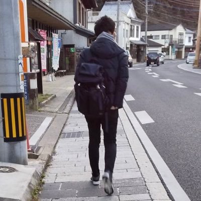 96aFV7Y53aPHyYD's profile picture. 歴史、陶器や、田舎暮らし、古文書、古民家に興味があります。 素人なので色々と勉強させて下さい。広島県呉市、宮崎県都城市、佐賀県有田町、福岡県太宰府市出身、鹿児島市に縁があり勝手に応援しています。 個人的に島々を含む瀬戸内海をボーッと眺めるのが好きでかなり癒されます。
音楽はlaika came backが好きです。