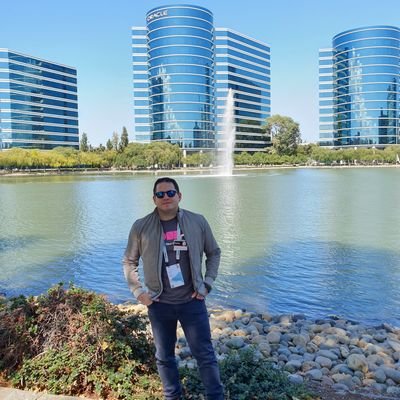 Hago software con Oracle Forms y Oracle APEX hace 25 años. Evangelizador de Oracle APEX.