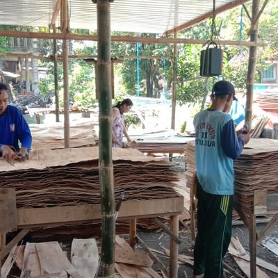 sis64774073's profile picture. Plywood dan block board ideal