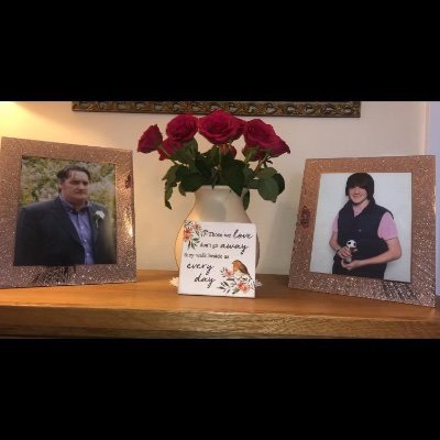 Eliottsmrs's profile picture. RIP Callum and Neil Hubbard