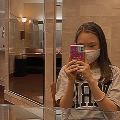 DallaoFaith's profile picture. 🤍🦦💗🧸⛸