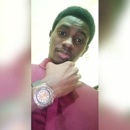 Self made Man 😎
CEO @shoefleur221