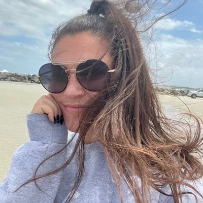 MollDawgz's profile picture. nobody really cares if you don’t go to the party