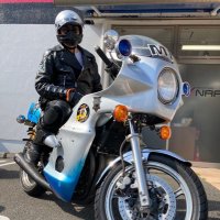 Hide ⚡️MFP⚡️GOSLING-1🏍💨(@HidebeeSurf) 's Twitter Profile Photo