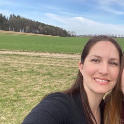 Nan180799's profile picture. 