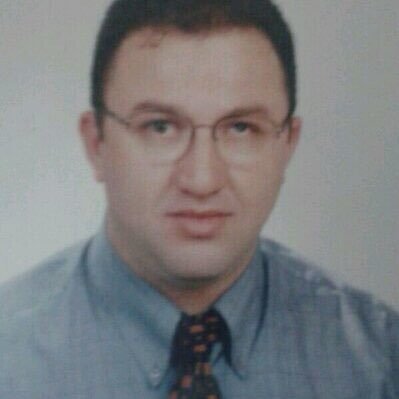 İş adamı @MacitlerGrup  2004-2007 @maltepesporsk  Başkanı