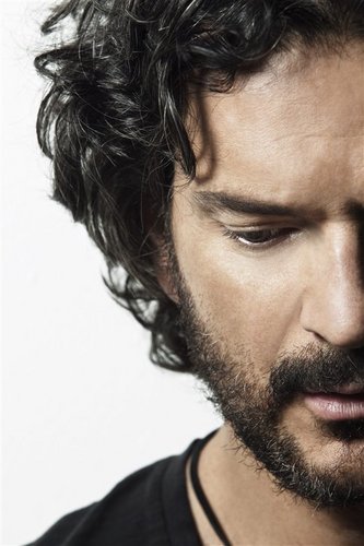 ¡te amamos Arjona! por eso queremos sentirte las 24horas del día.