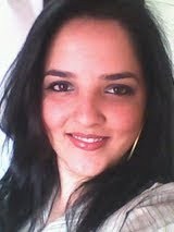 PaulaRosaG's profile picture. Sou como você me vê.
Posso ser leve como uma brisa ou forte como uma ventania,
Depende de quando e como você me vê passar.