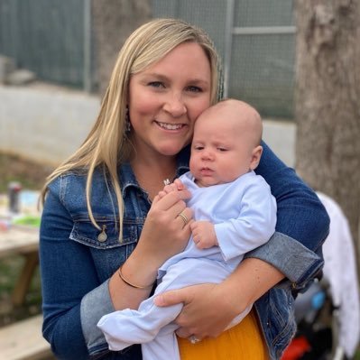 Proud wife 💍 mommy 👶👦 fur mom 🐶🐶 PR maven 👩🏼💻ECU alum☠️Raleigh native🌳 lover of breakfast things🍳🥞🥓& emojis 😏
