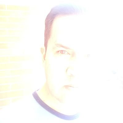 Nutricionista, Especialista Planeación, Gestión y Control del Dllo Social, Magister en Bioética.
