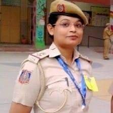 prityshah06's profile picture. ना सरकार मेरी है !! ना रौब मेरा है!!👮‍♀ ना बड़ा सा नाम मेरा है 👮‍♀मुझे तो एक छोटी सी बात का घमंड है मैं भारत की और भारत मेरा है🇮🇳