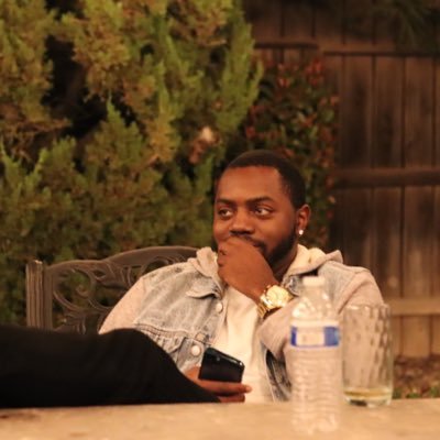 dlw2018's profile picture. 