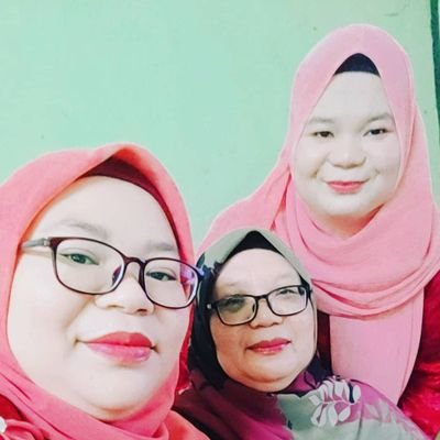 faizatulleen's profile picture. N. F. A. R
Daughter to LeeBaie