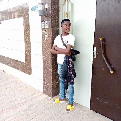 MarieJoseLAROU1's profile picture. Th futur dancer