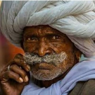 समानता,स्वतंत्रता,संविधान एवं धर्मनिरपेक्षता का अनुपालक, भारत का नागरिक ,किसी भी पार्टी विशेष की सदस्यता नहीं,पूर्णतःनिरपेक्ष  (घोर गाँधीवादी),