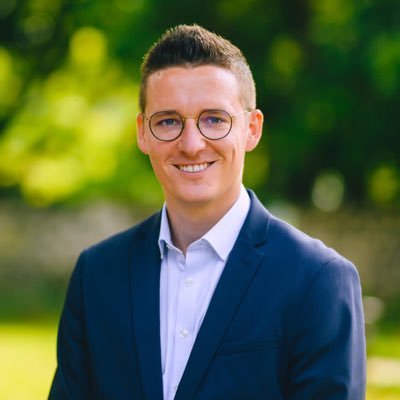 32 - Communication and Marketing Officer - interested in #Culture, #Sport, #Innovation - Belgian, European & happy to be. Mes propos n'engagent que moi - Fr/En
