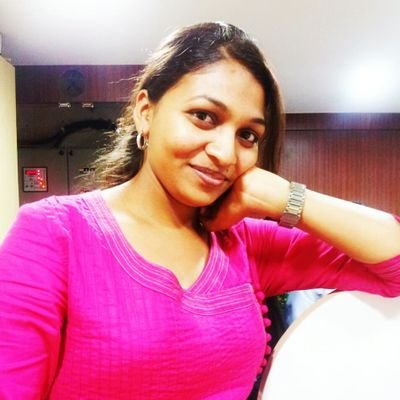 deepasaini100's profile picture. 