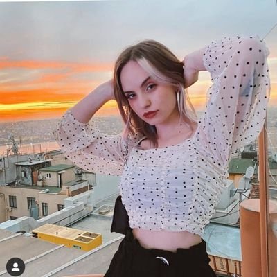 Canan75639242's profile picture. 