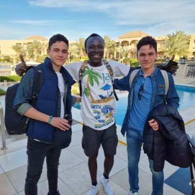 RadutefanMoise1's profile picture. 😘