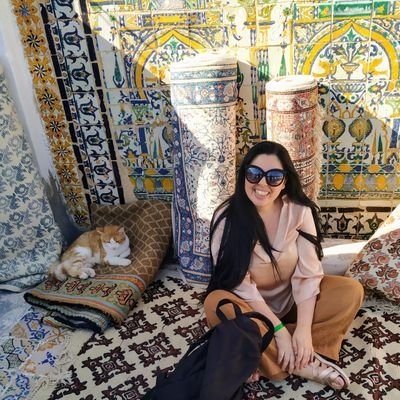 Féministe, citoyenne du monde.
J'aime la musique, l'art, la culture et les voyages. 🏝️
أنا حرة!