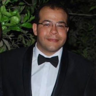 انا اتنين صحابى بيتخانقو جوايا وانا اللى بحوش ما بينهم انا نصين بس مش لاقي واحد أنا تلج ونار وشر وخير انا واعوذ بالله من قوله انا➰