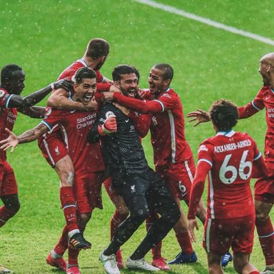 FPL_Lou's profile picture. At the end of a storm, there's a golden sky 🔴