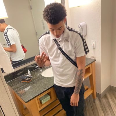 freepete3's profile picture. 3400