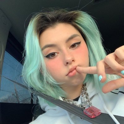 lQBdHODwxnm5e4V's profile picture. киберспорт