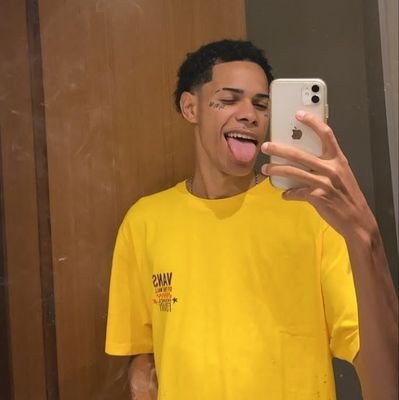 segueapagiina's profile picture. ✍🏾|criador de conteúdo digital